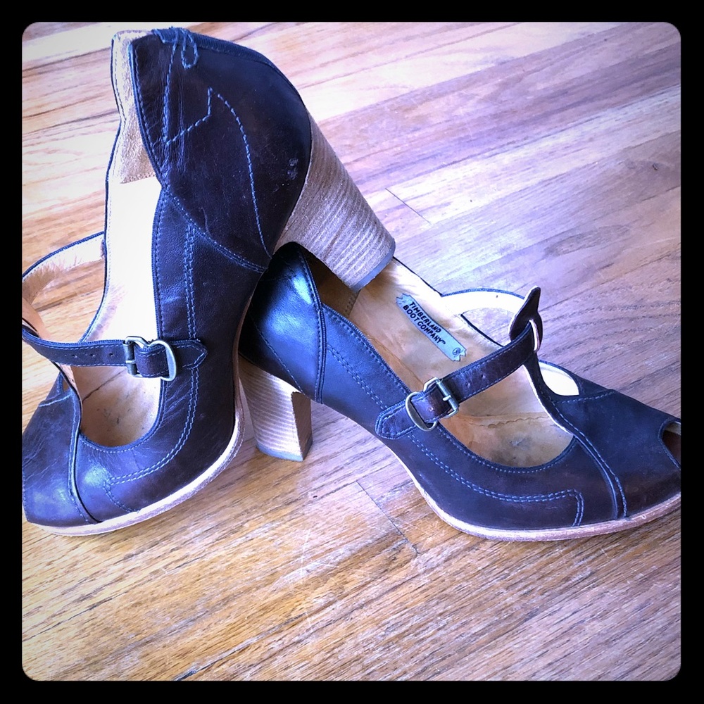 SZ 9 Timberland T-strap Peep Toe Heels